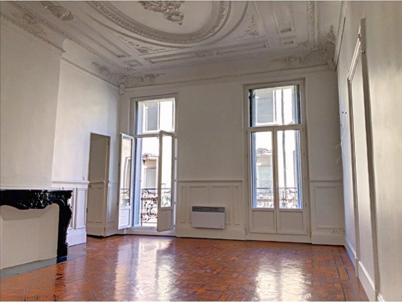 Appartement Haussmannien Marseille A Vendre - Appartements De Prestige A Vendre A Marseille 6eme 13006 Acheter Appartement De Prestige A Marseille 6eme / We did not find results for: